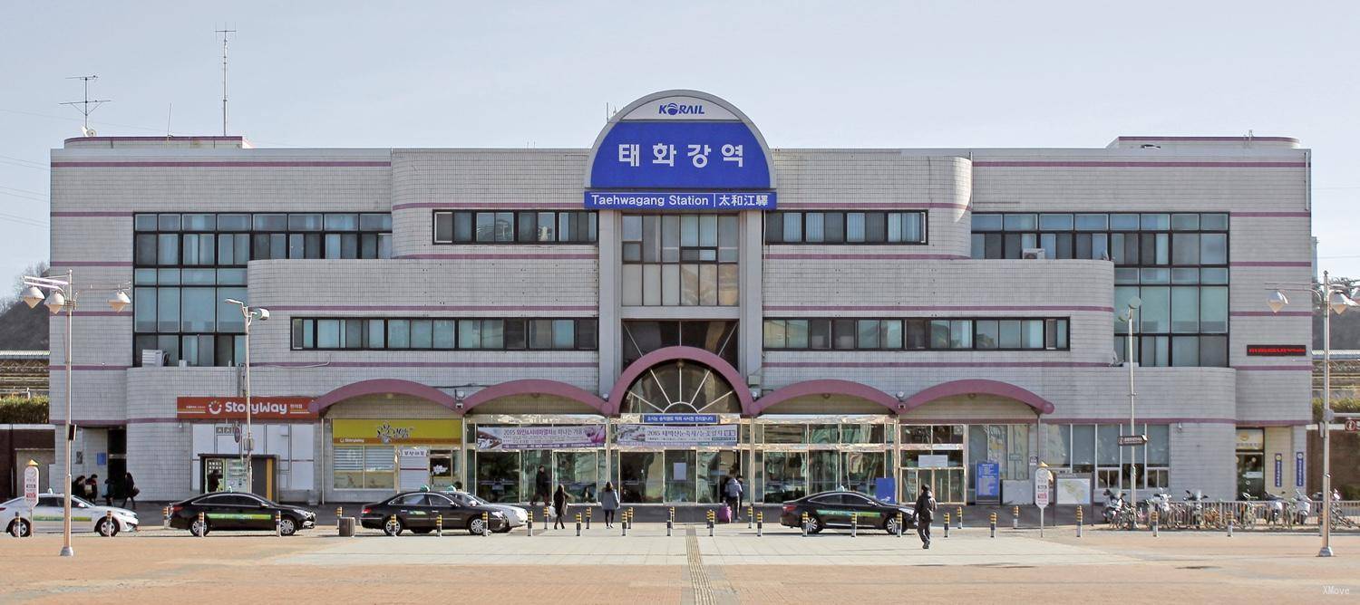 station building photo