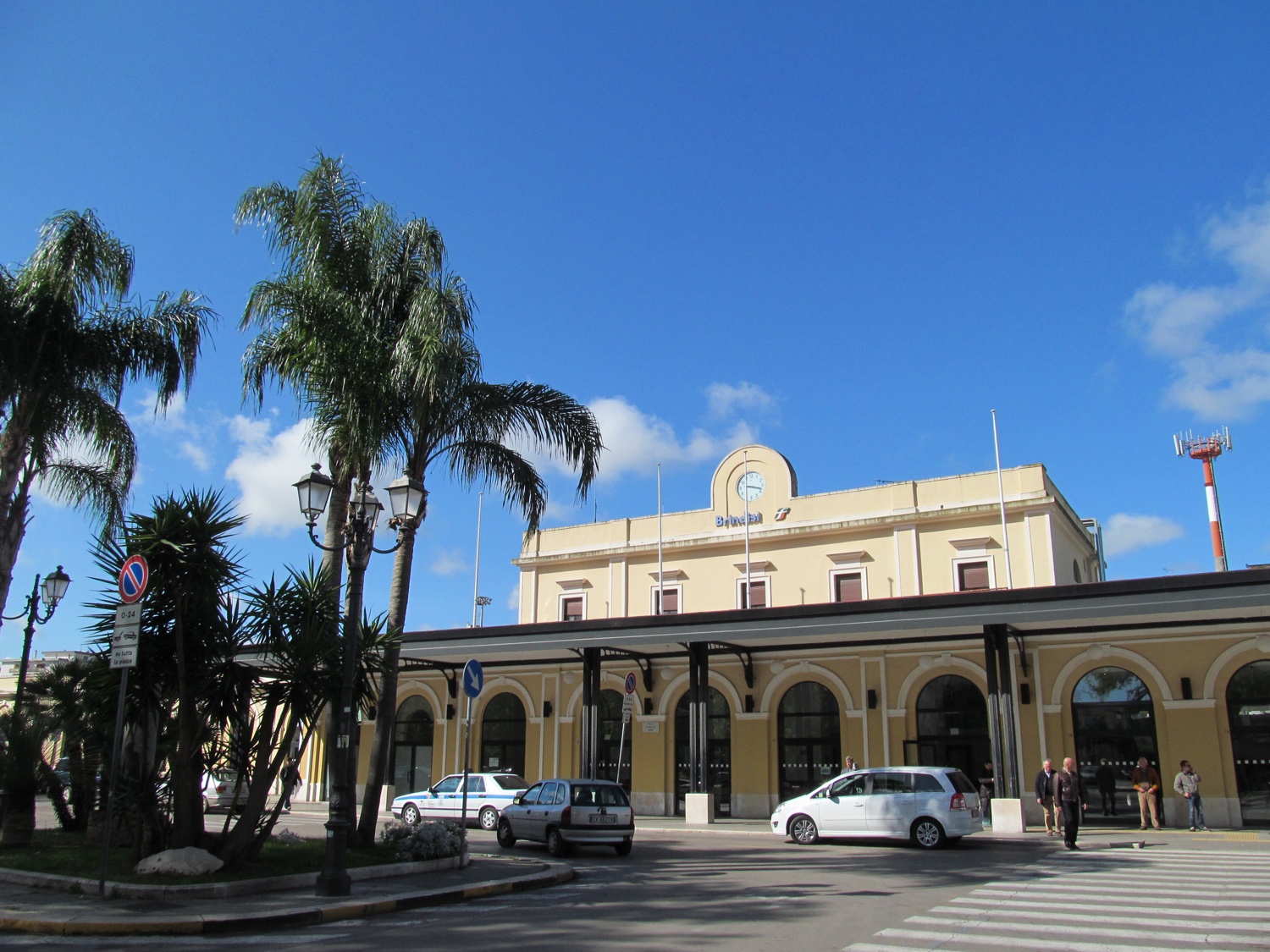 Brindisi_railway_station