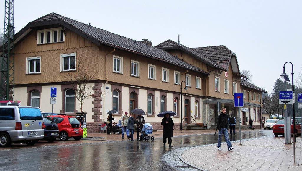 station building photo
