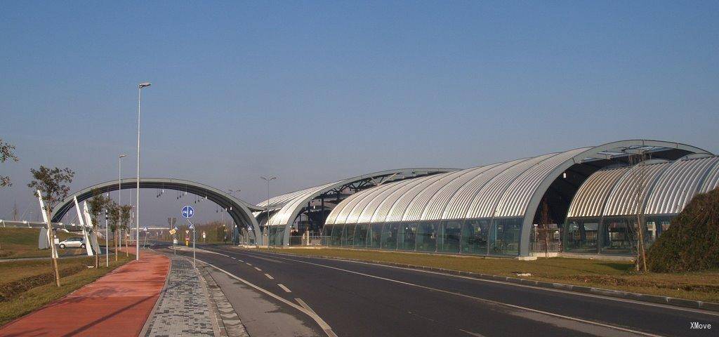 station building photo