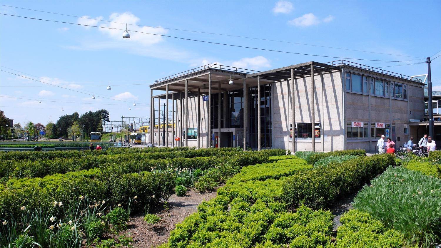 station building photo