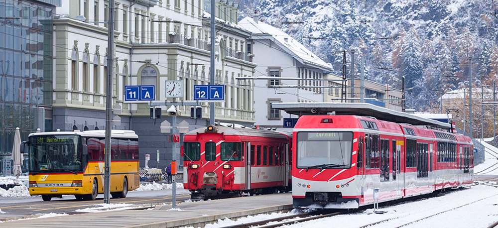 Sbb_brig_station_outside