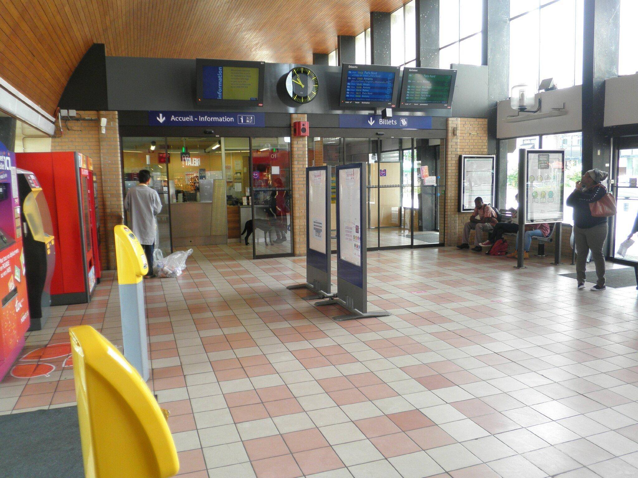 station interior photo