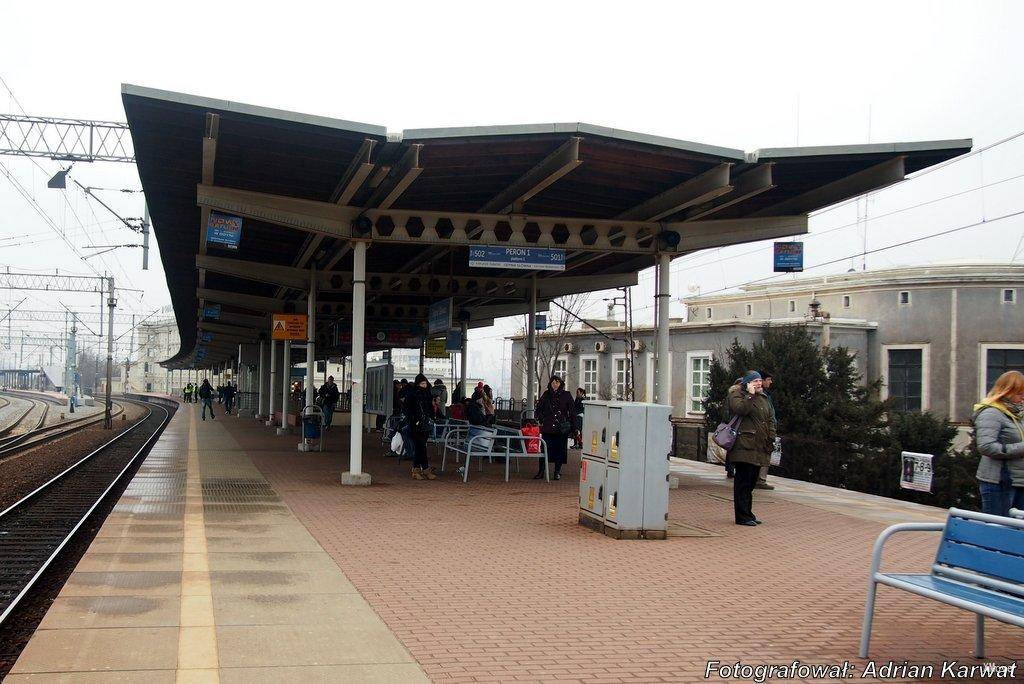 station interior photo