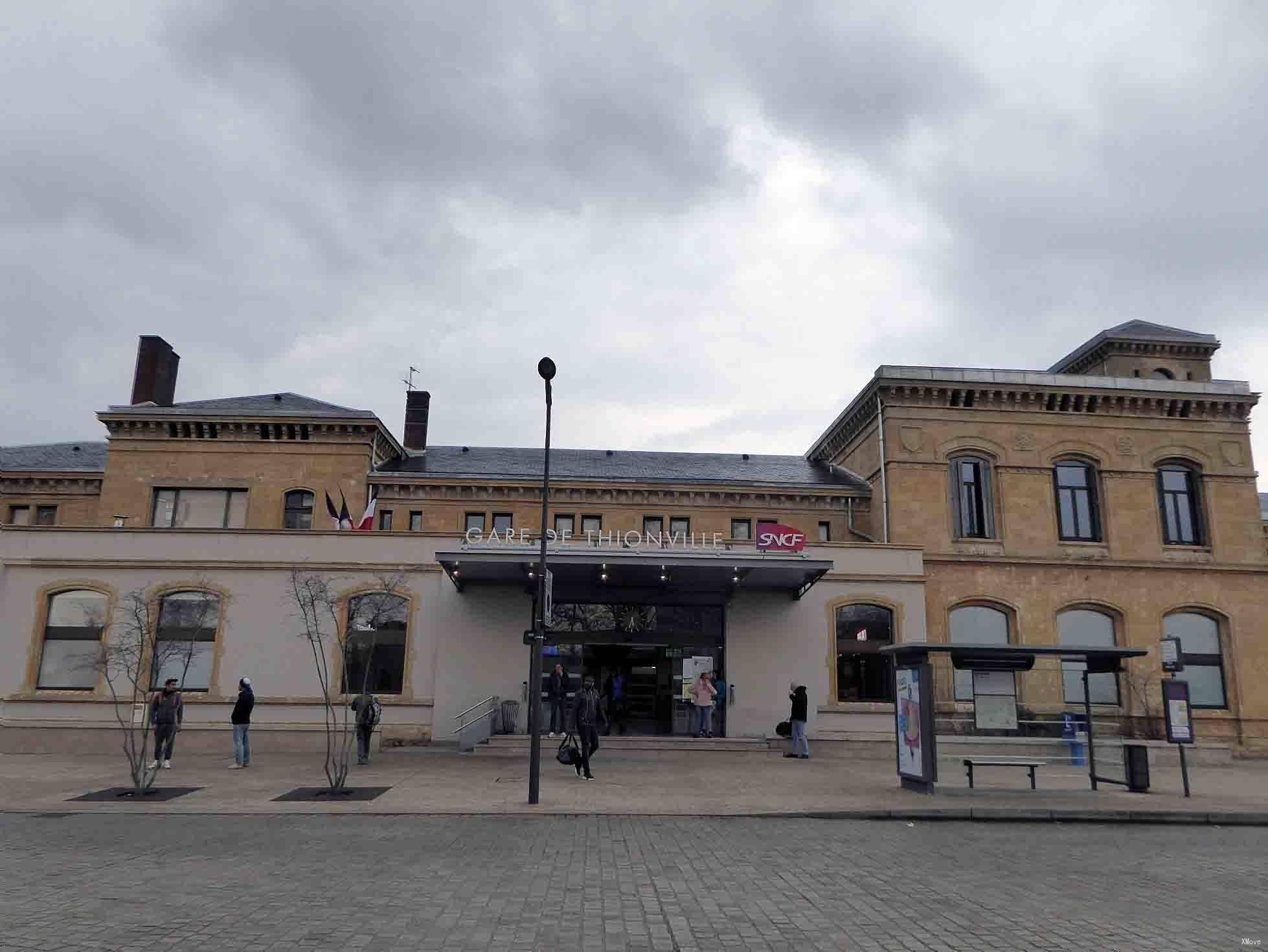 station building photo