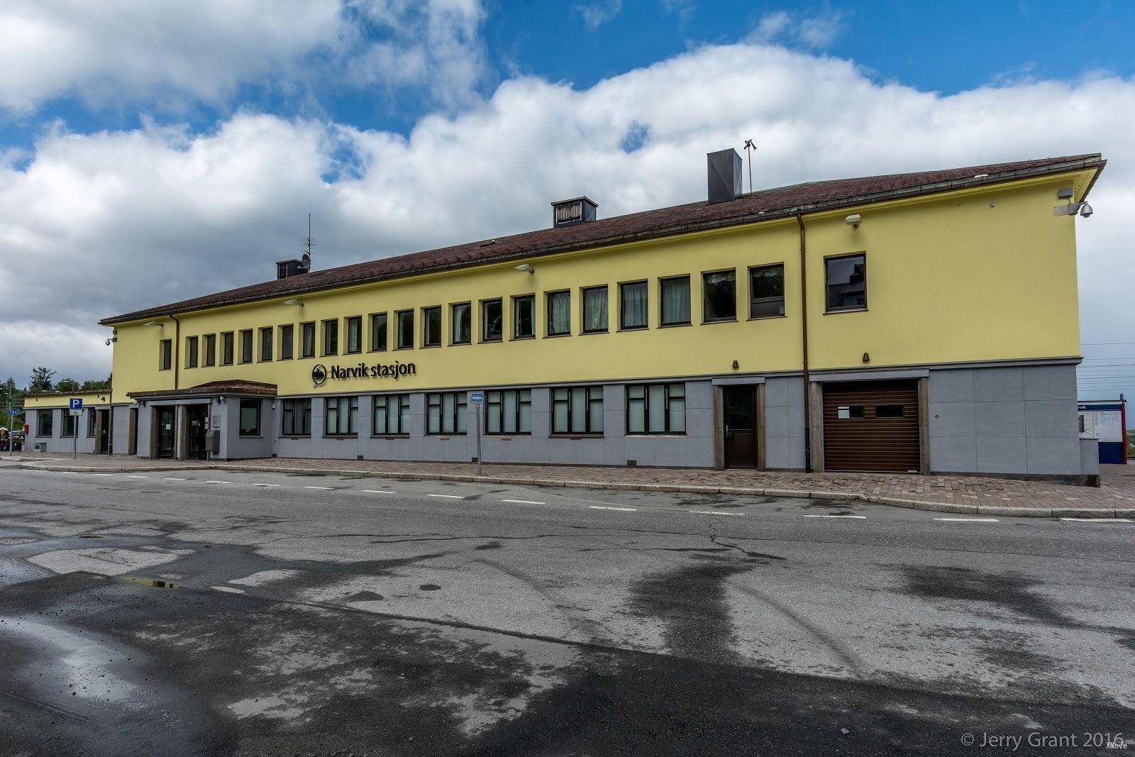 station building photo