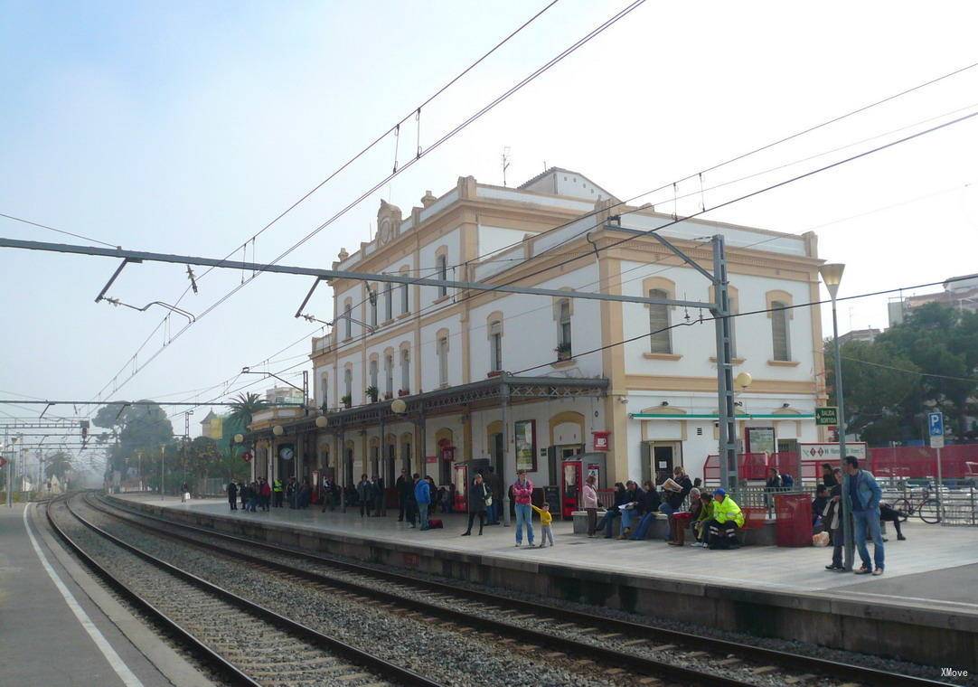 station interior photo