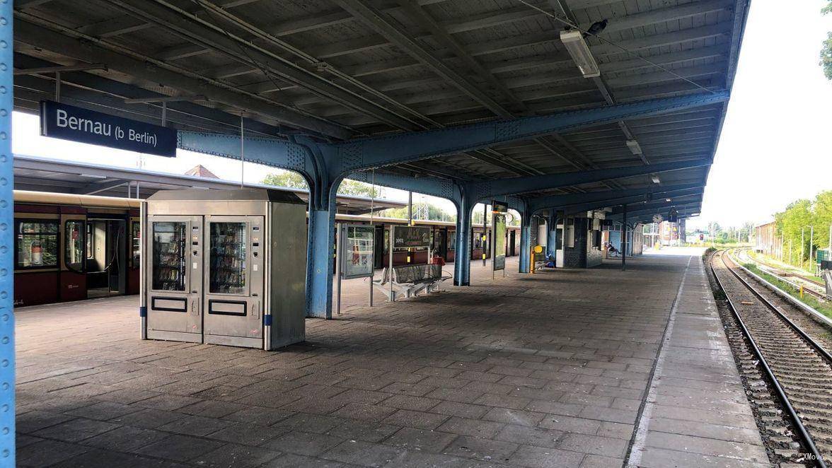station interior photo