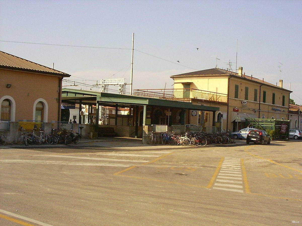 station building photo