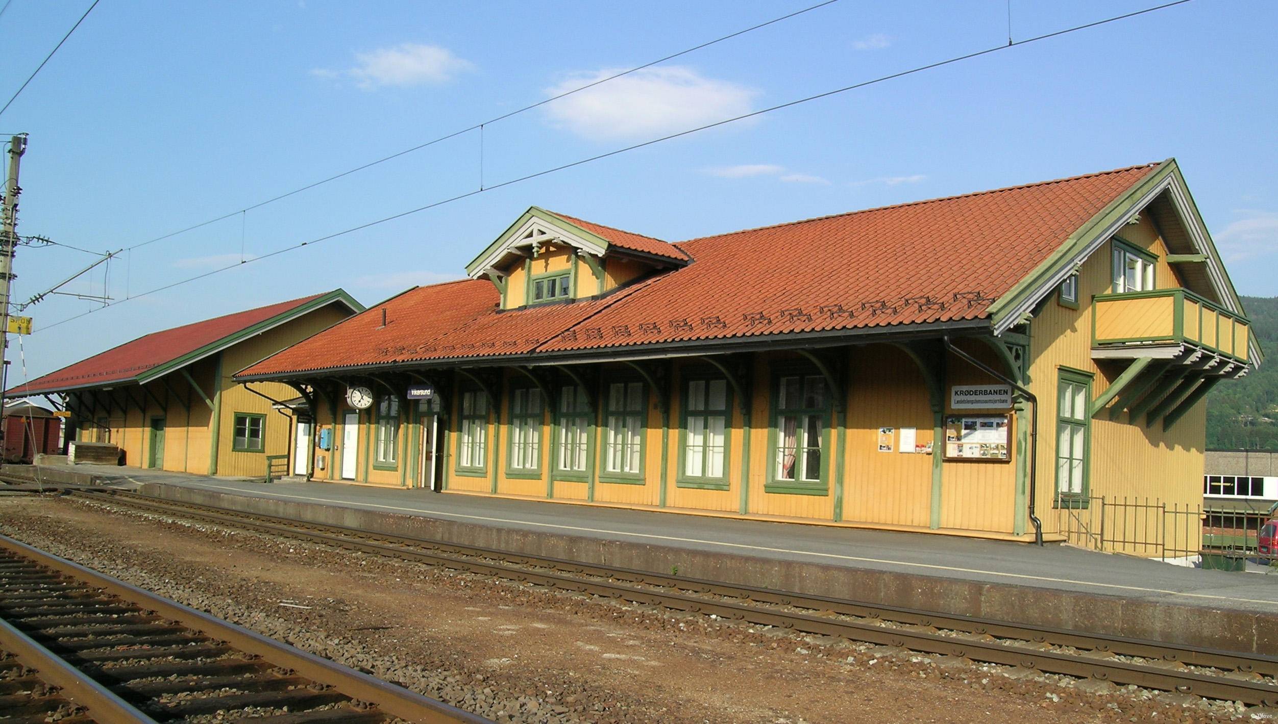 station building photo