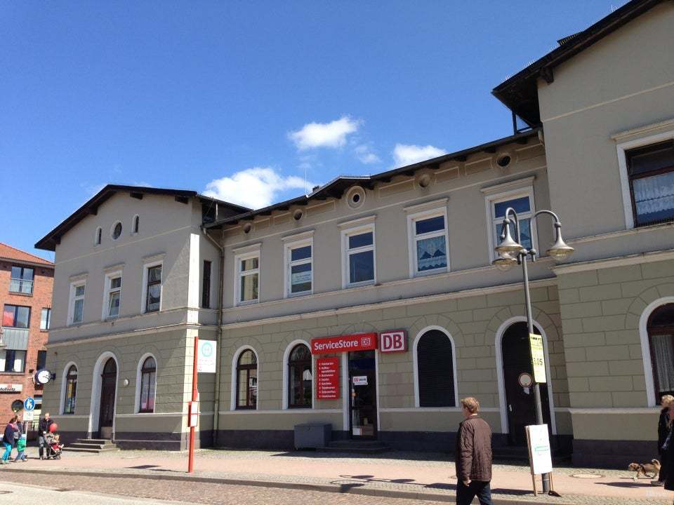 station building photo