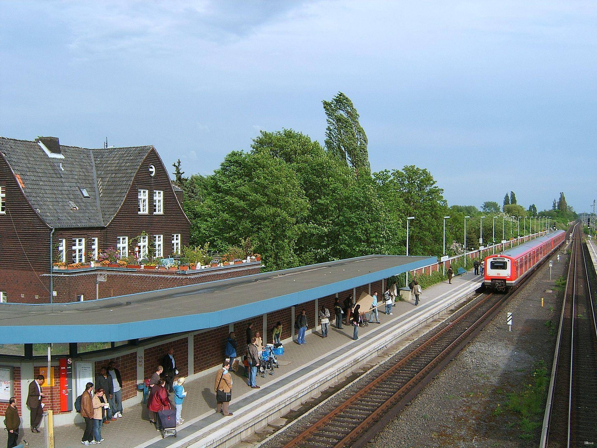 station interior photo