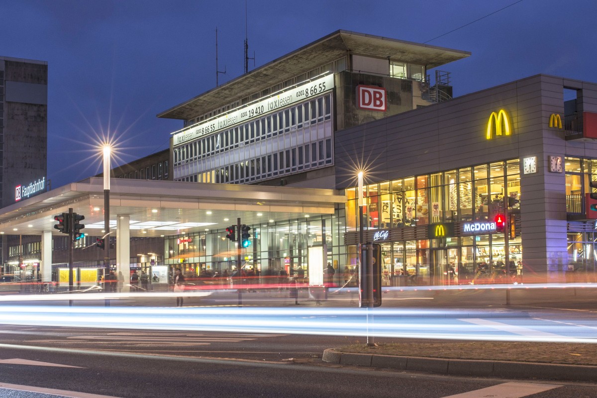 Essen_hbf_entrance