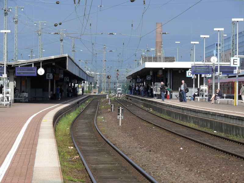 Dortmund_hbf_platforms
