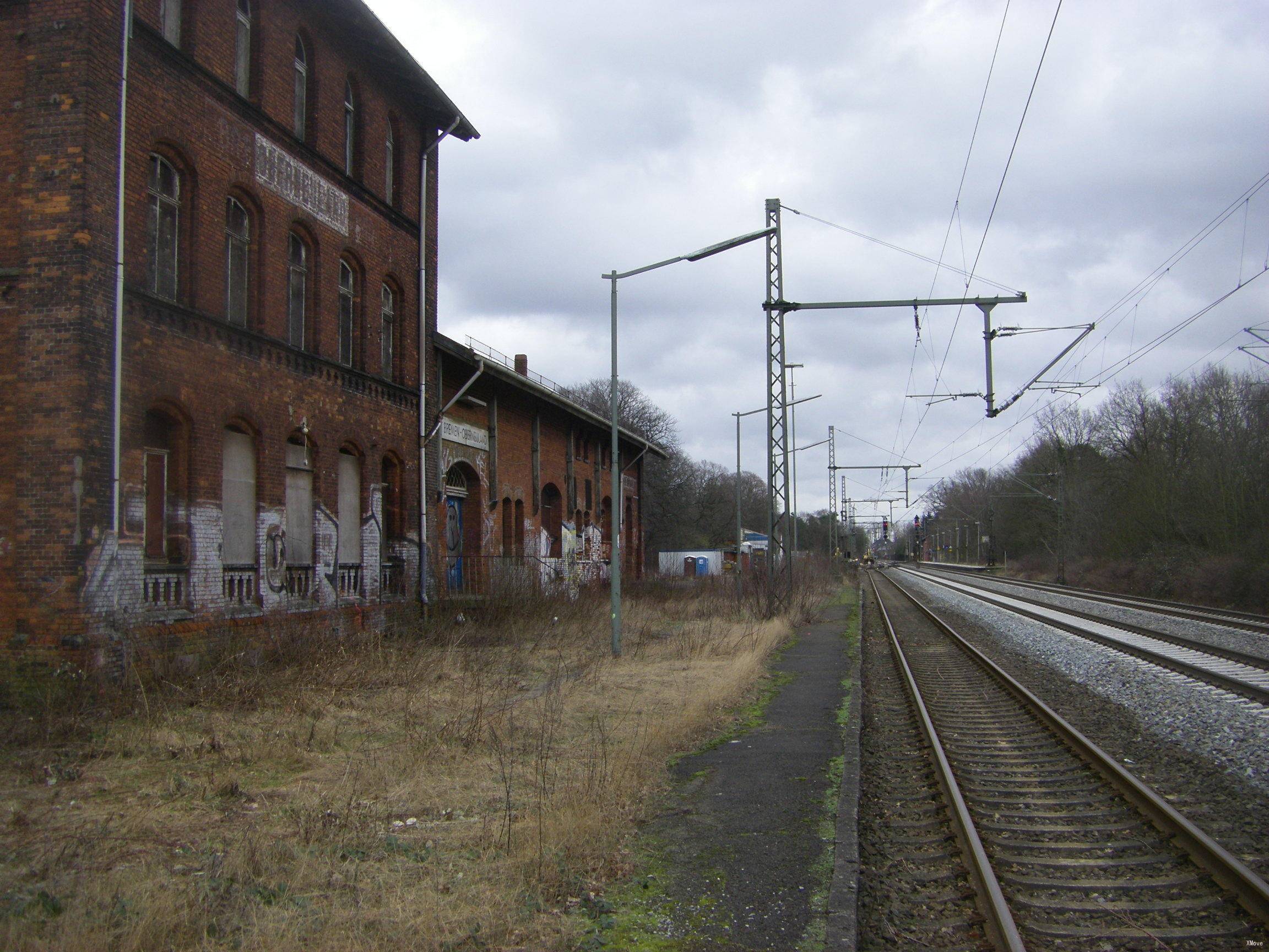 station building photo