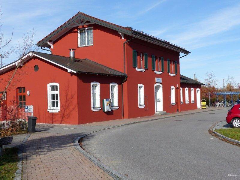 station building photo