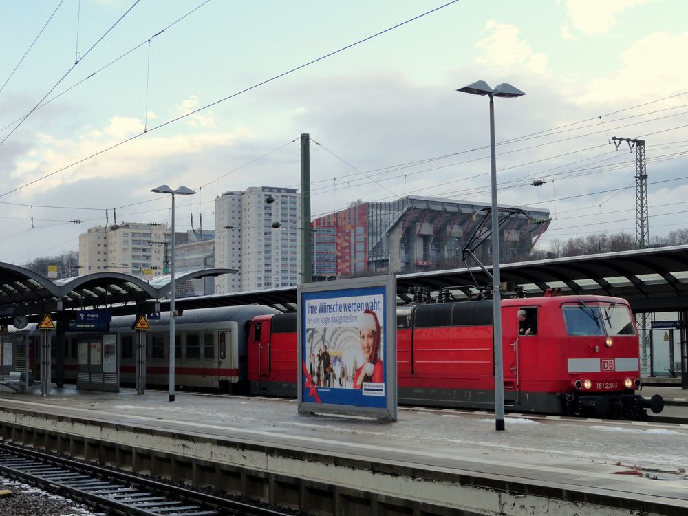 Kaiserslautern_hbf_platform_1