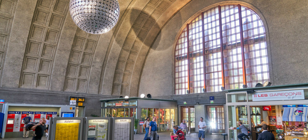 Ruitie _basel_bad_bf_inside