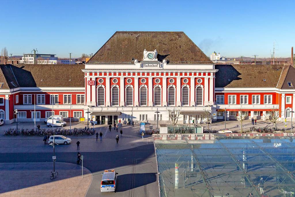 station building photo