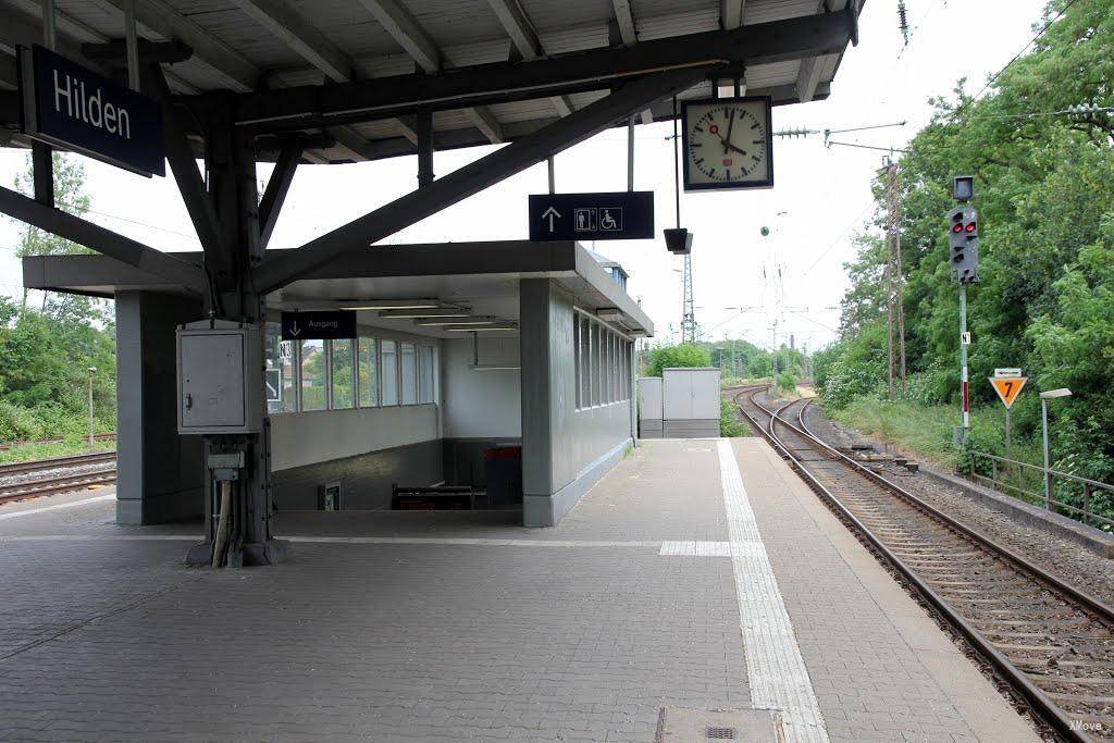 station interior photo