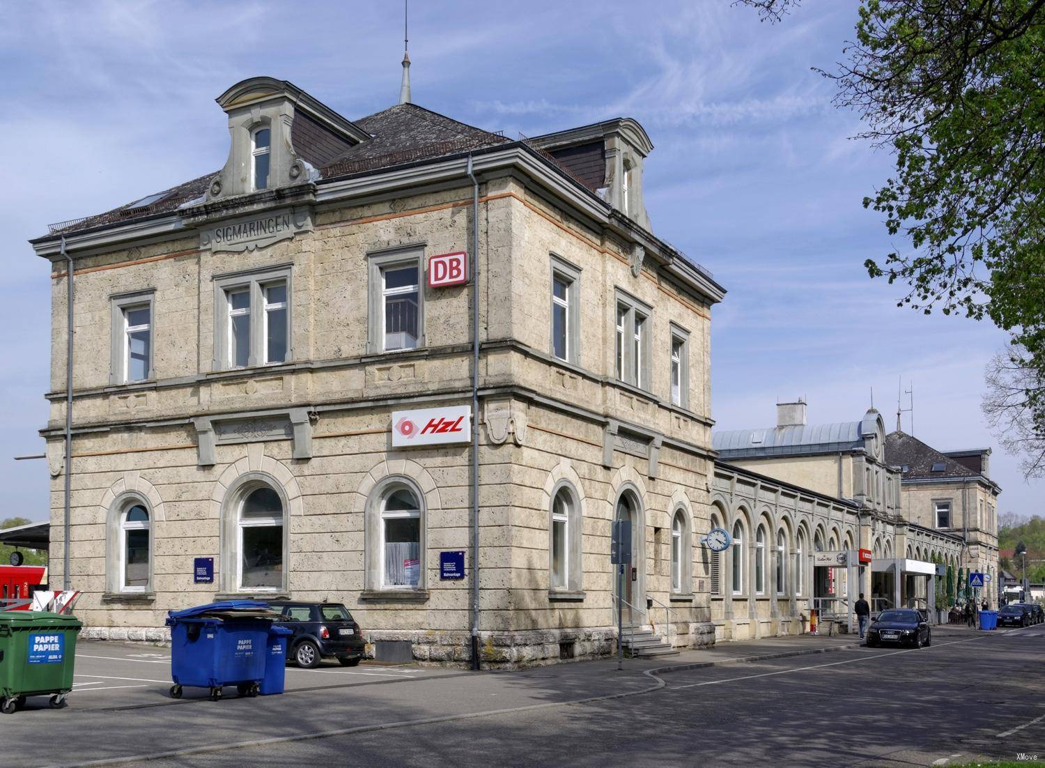 station building photo
