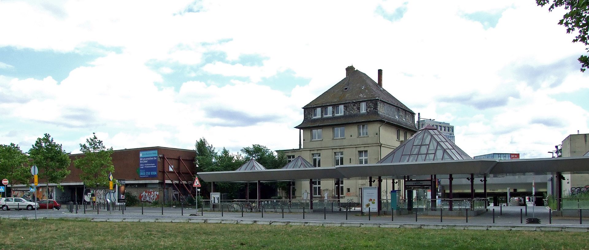 Frankfurt_main_ost_bahnhof