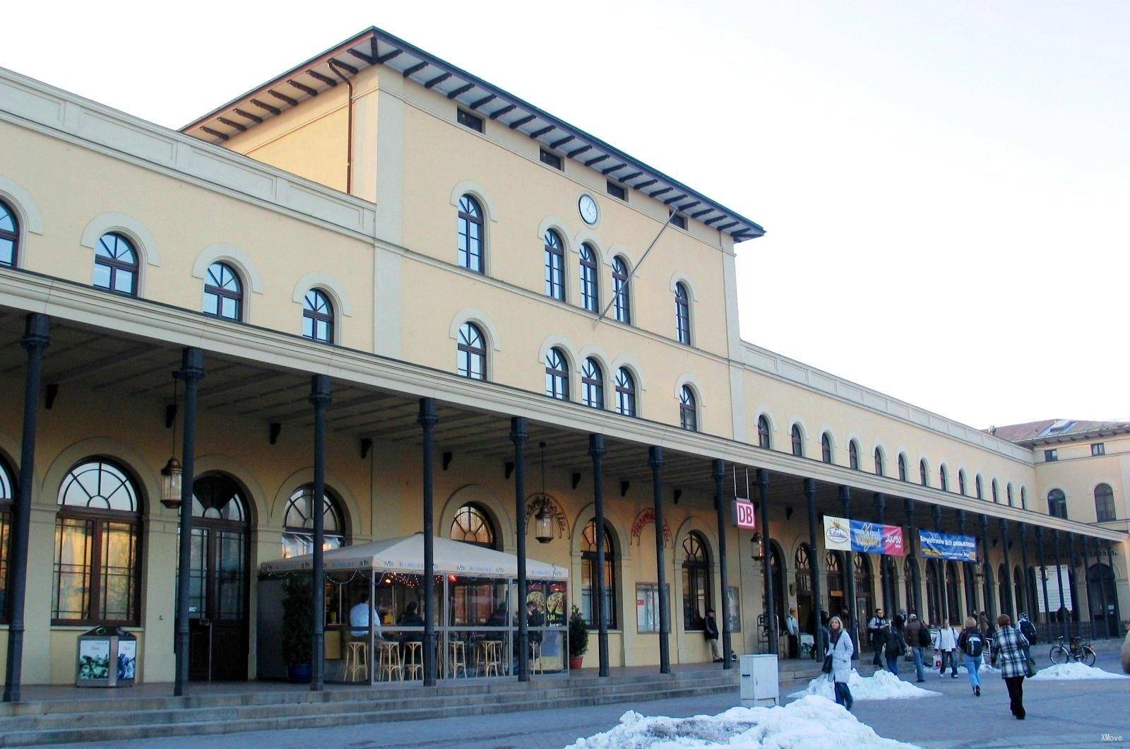 station building photo