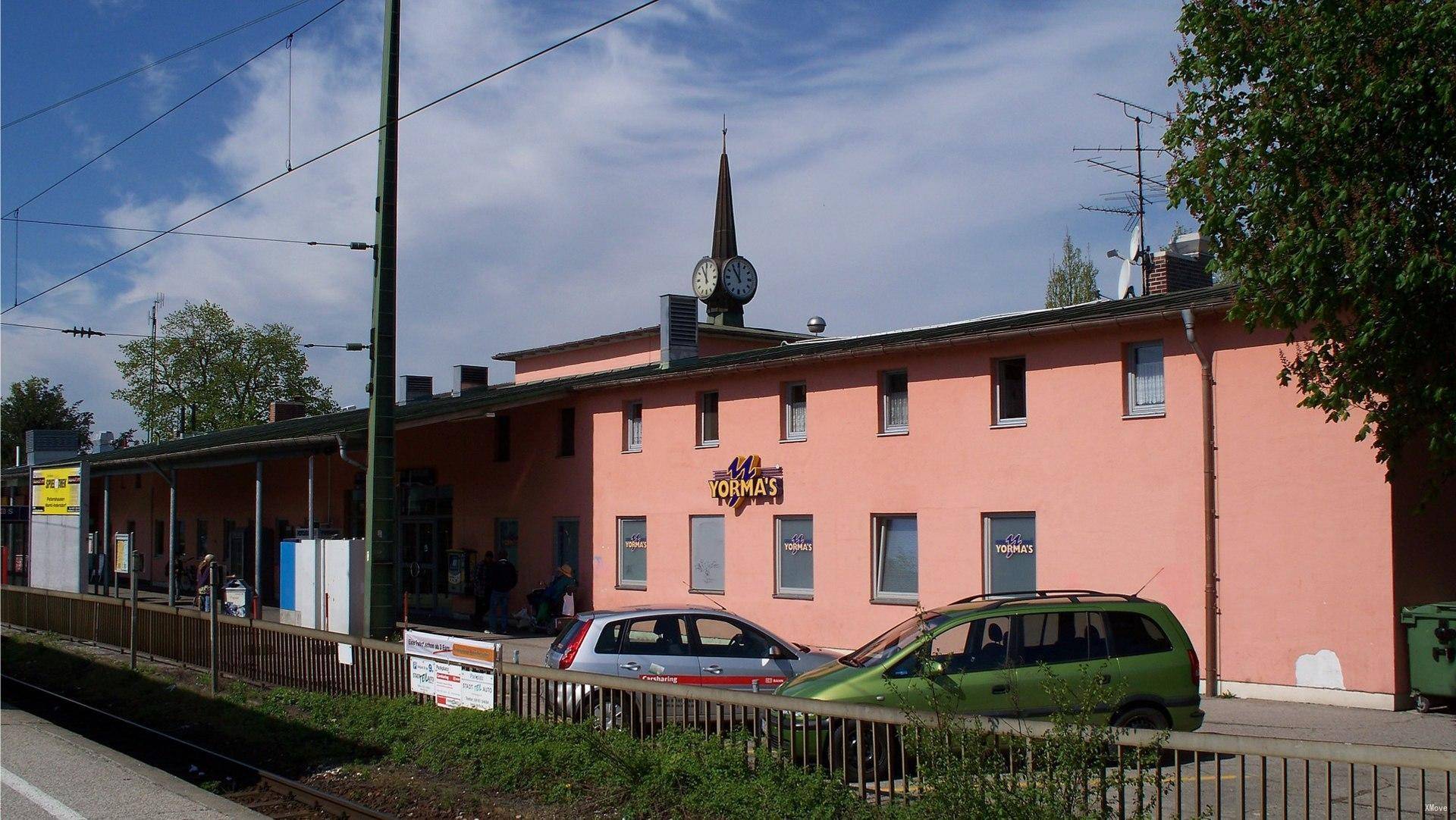 station building photo