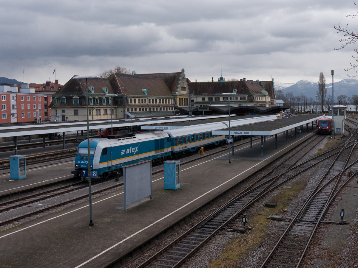 Lindau_hbf_platforms_alex