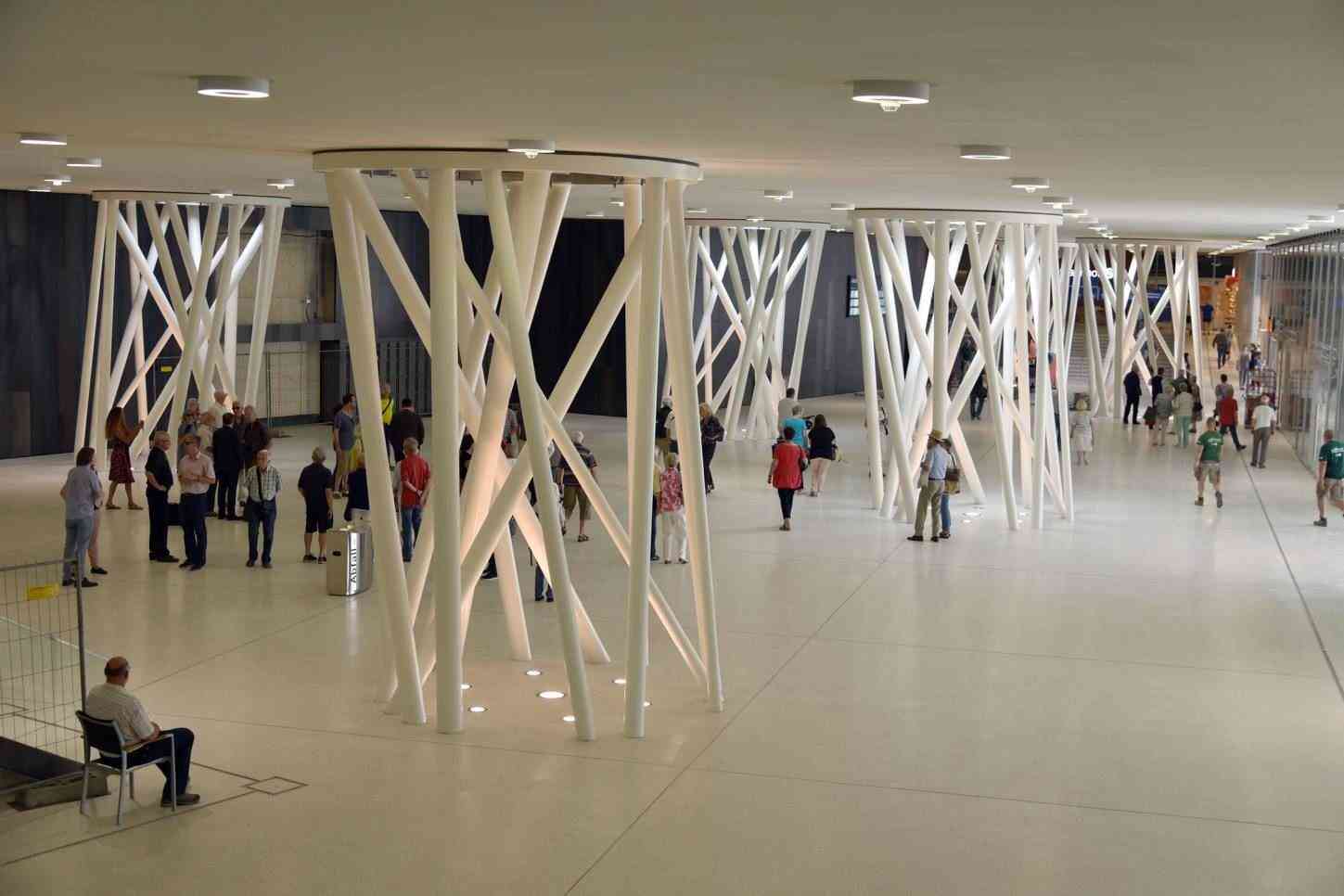 Wuppertal_hbf_mall_new