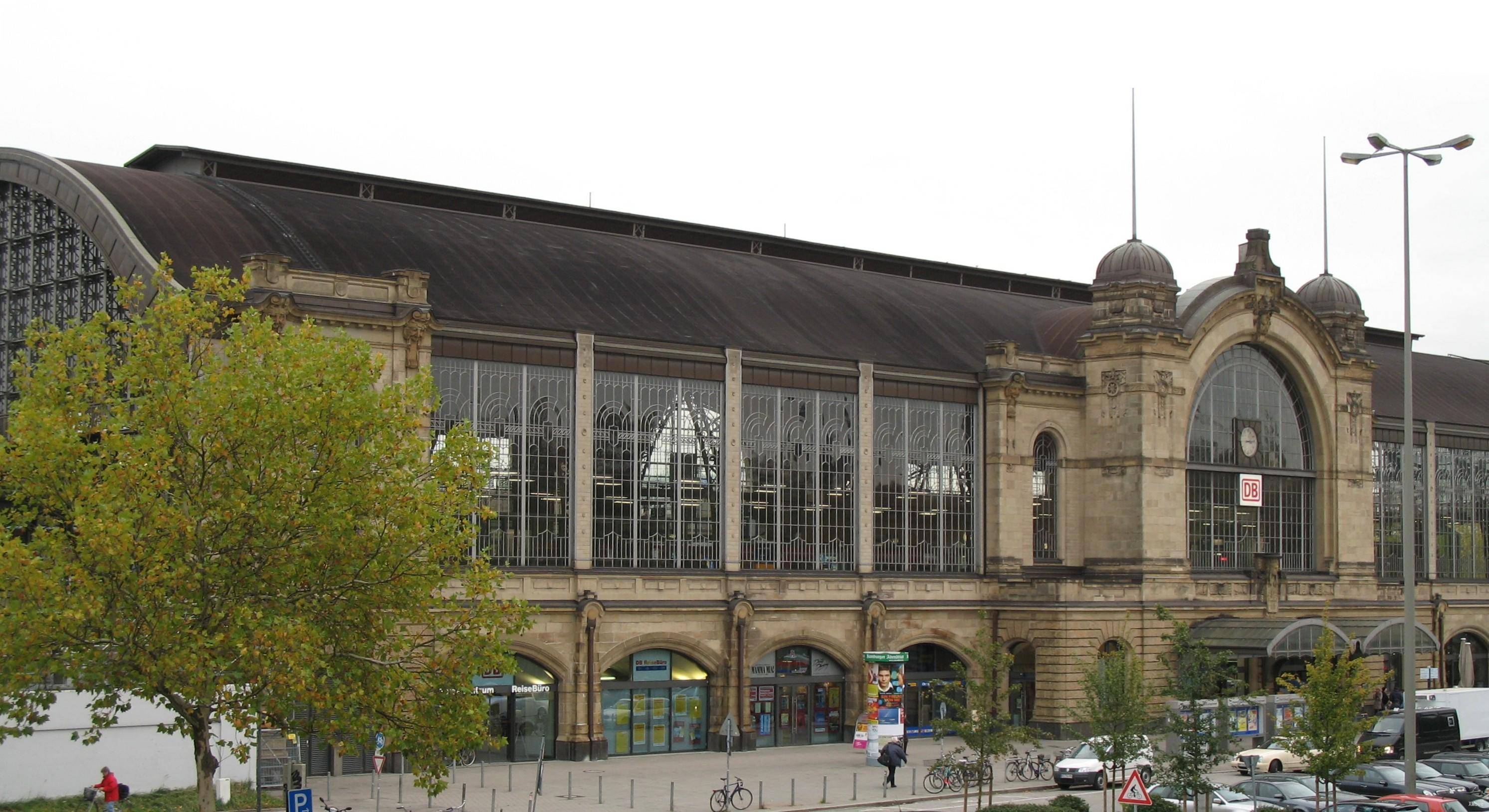 station building photo