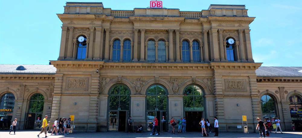 Db_mainz_station_outside