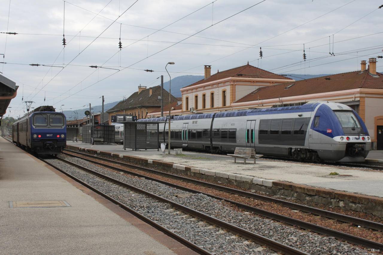 station interior photo