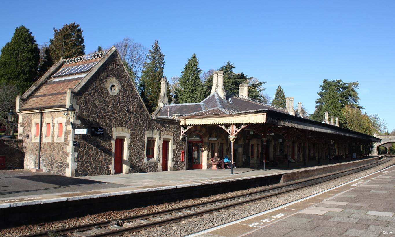 station building photo