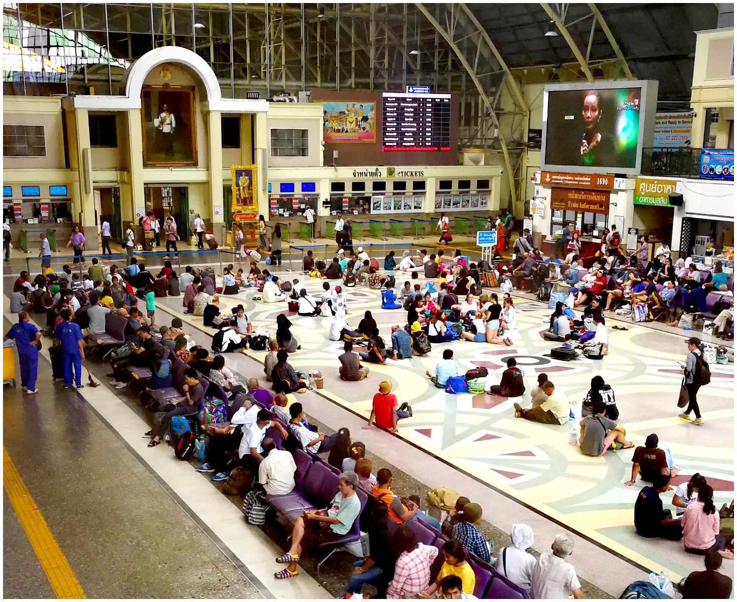 Bangkok_station_hall