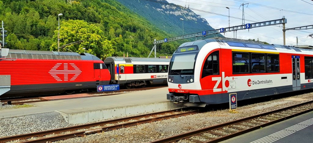 %e7%91%9e%e9%93%81_interlaken_ost_central_station_inside