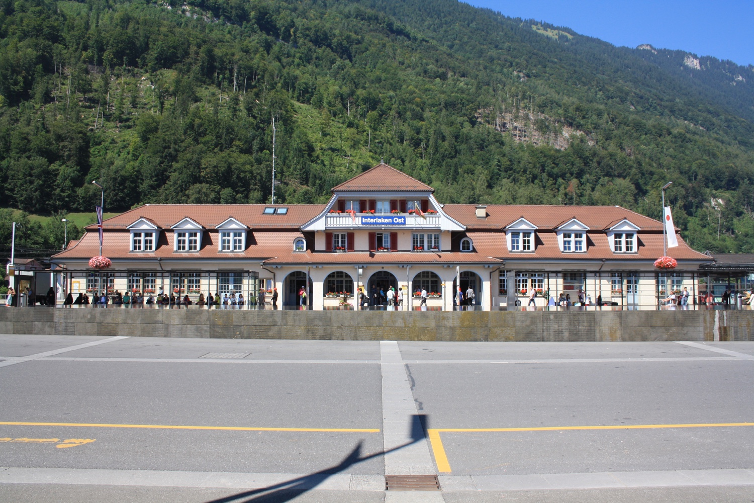 Interlaken_ost_bahnhof