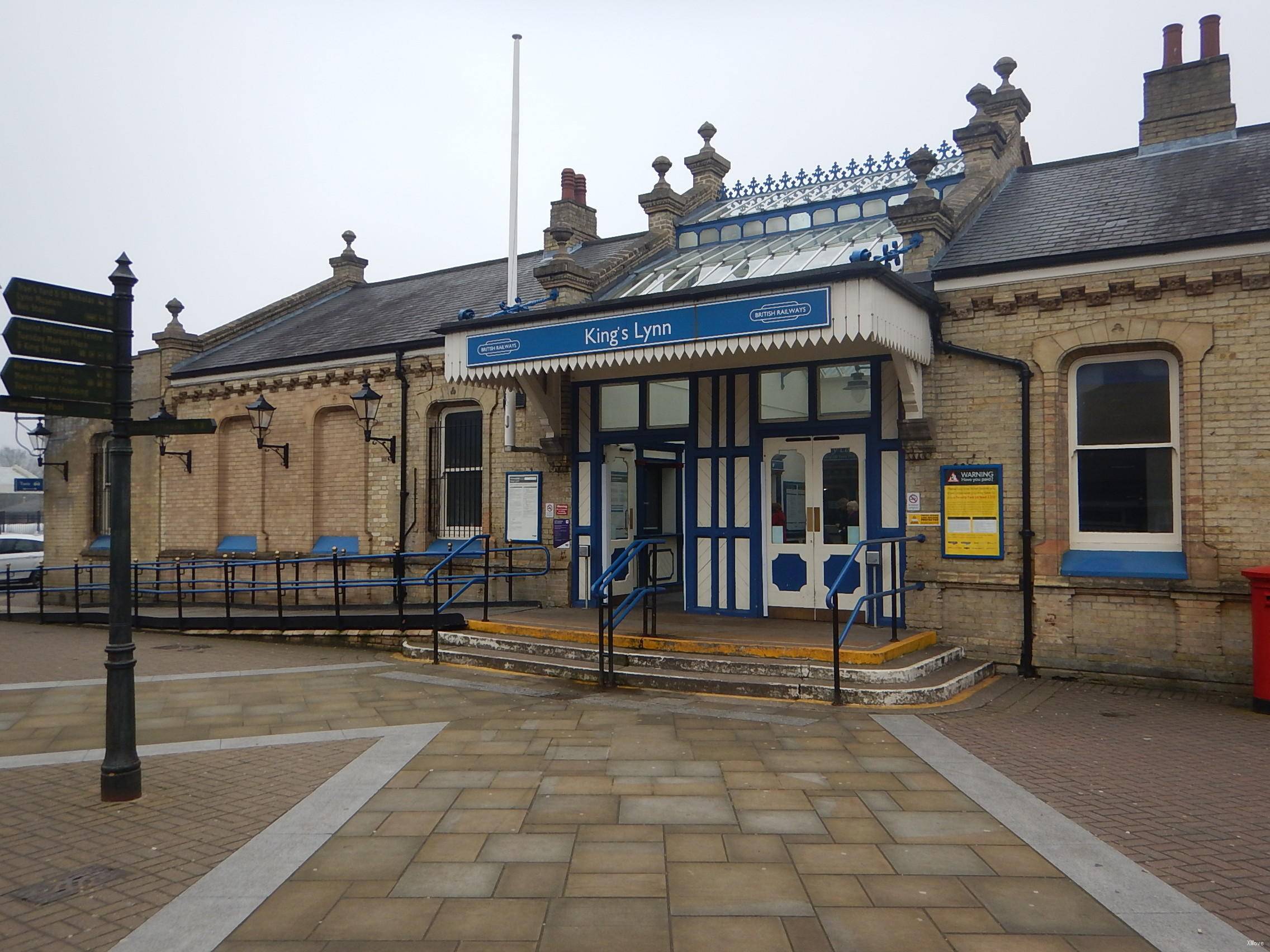 station building photo