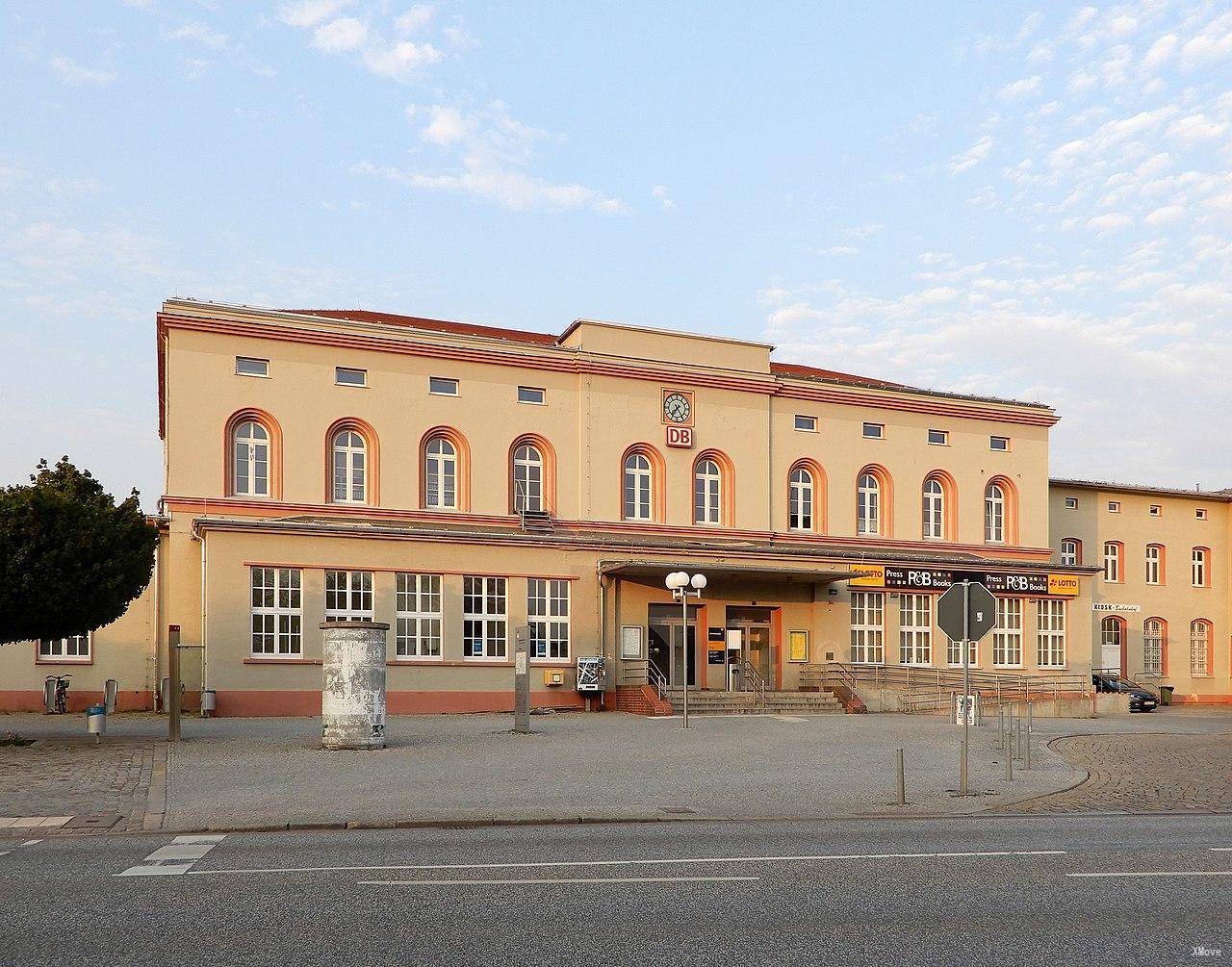 station building photo