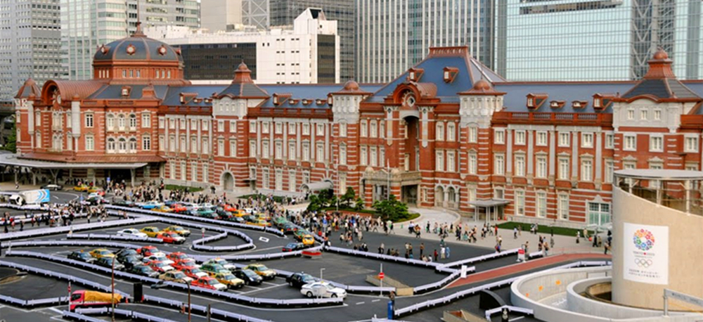Jr_tokyo_train_station_outside