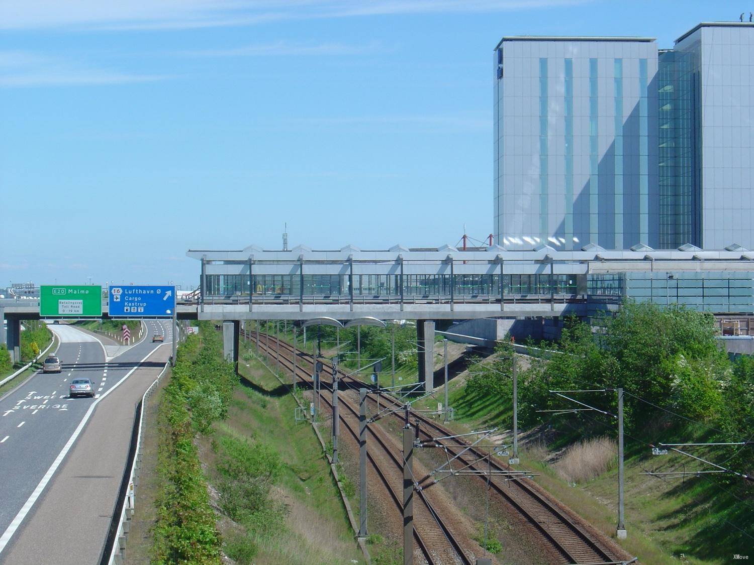 station building photo