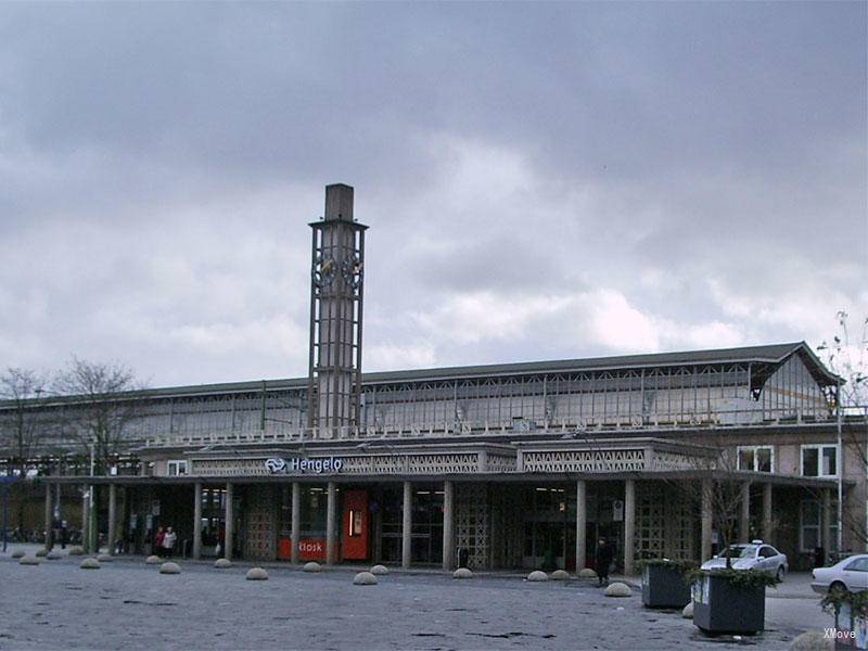 station building photo