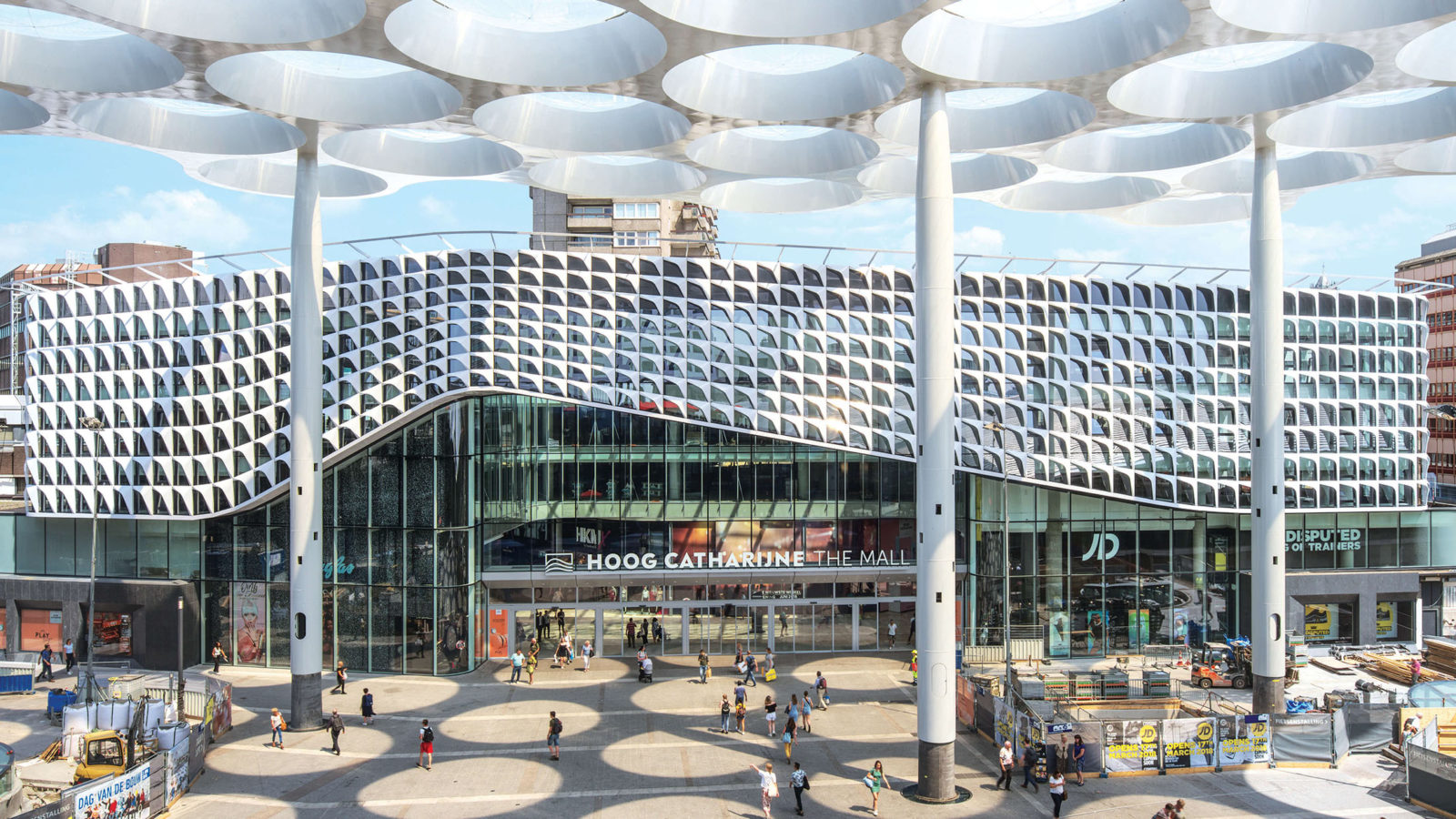 Utrecht_centraal_mall_entrance
