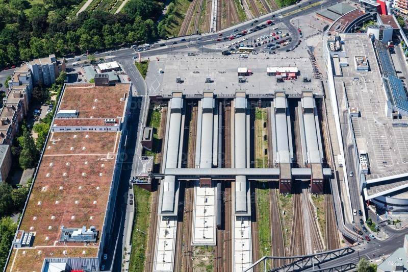 Berlin Gesundbrunnen Platforms  Hq