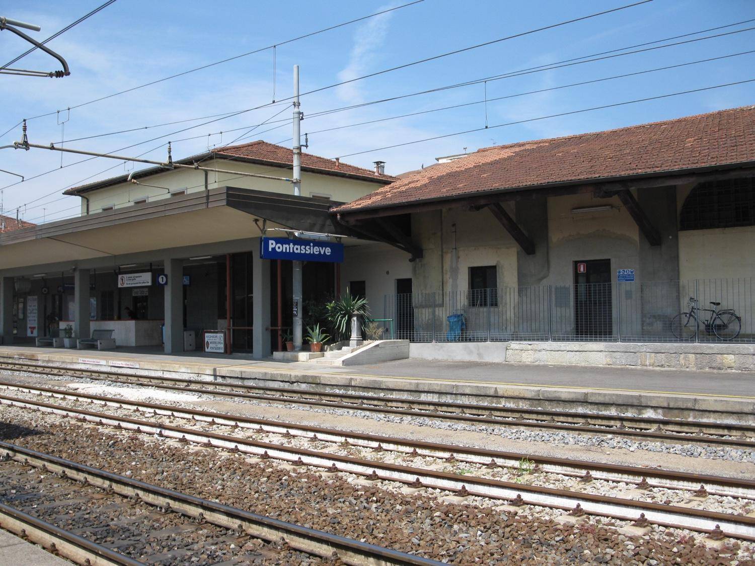 station interior photo