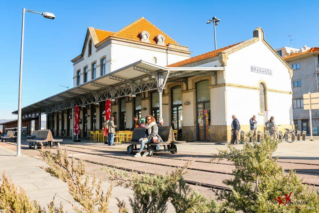 station building photo