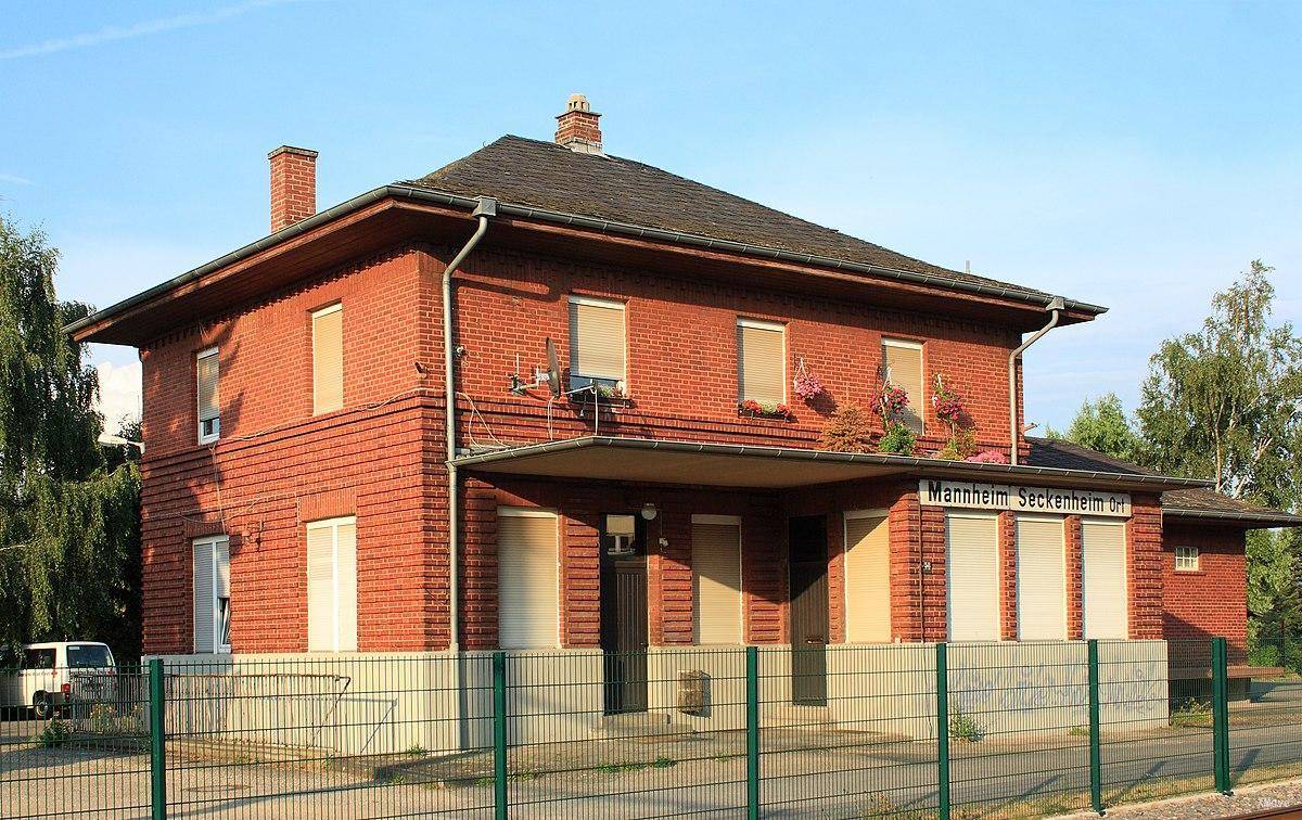 station building photo