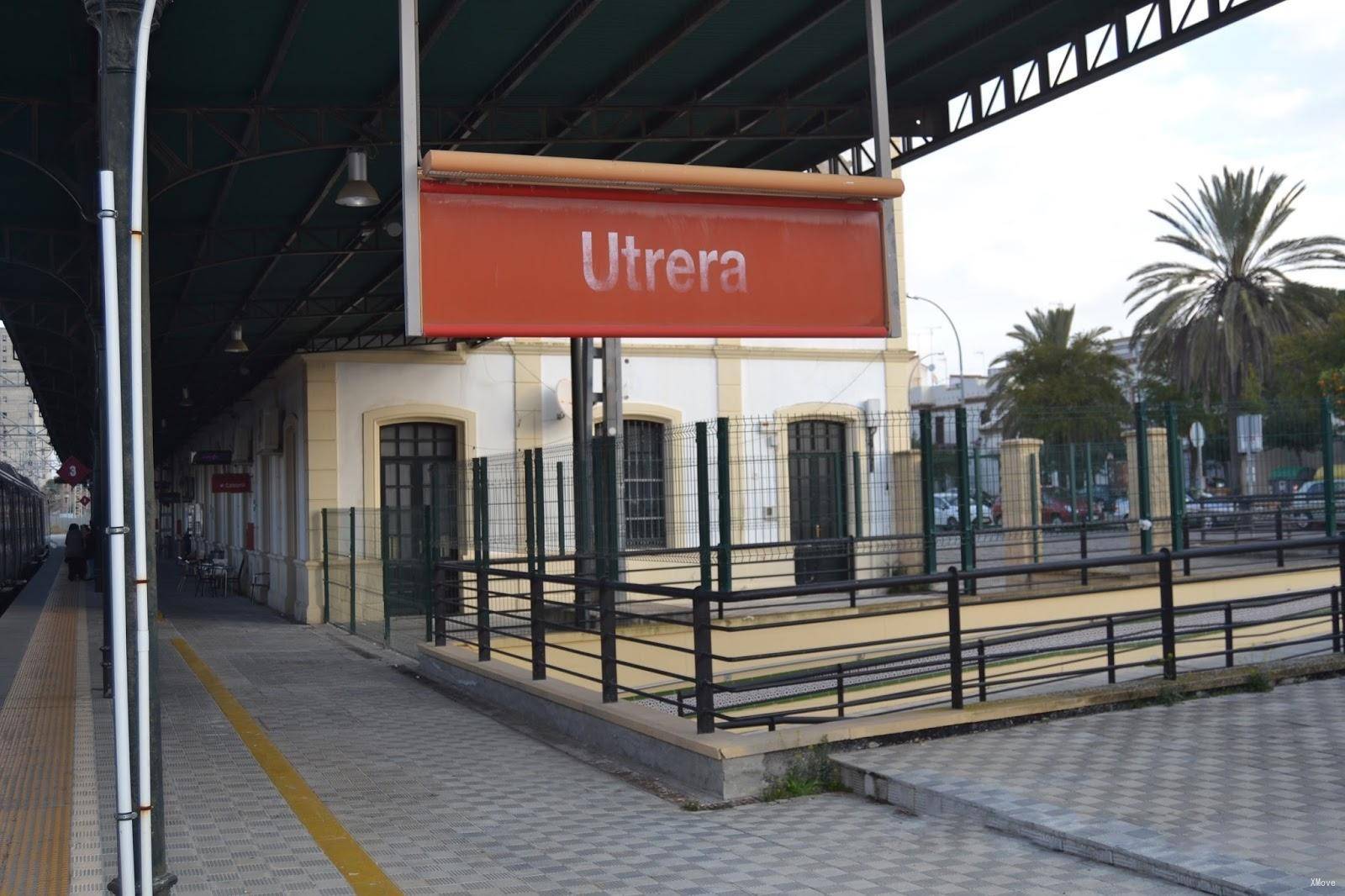 station interior photo
