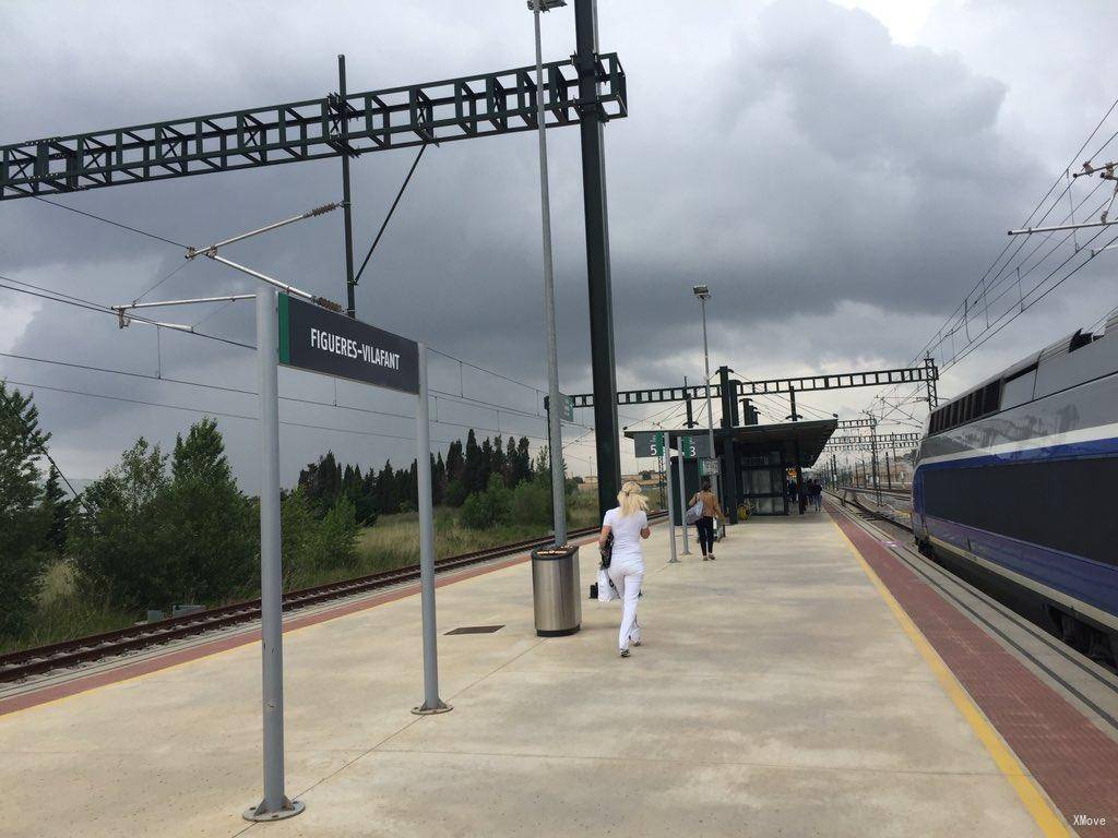 station interior photo