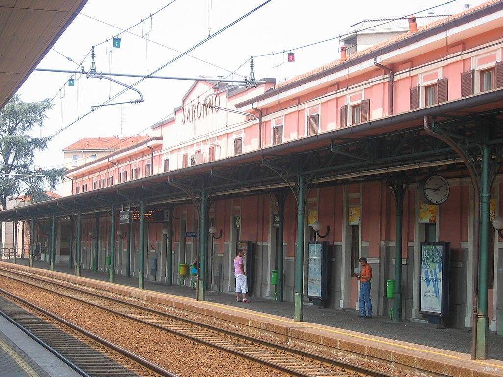 station interior photo